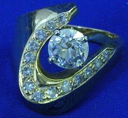 Contemporary 14kt Gold and Diamond Ring. 